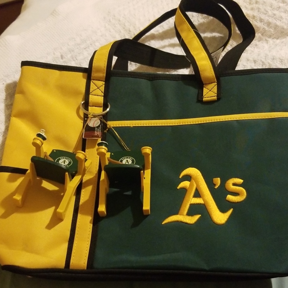 Oakland A's carryall bag